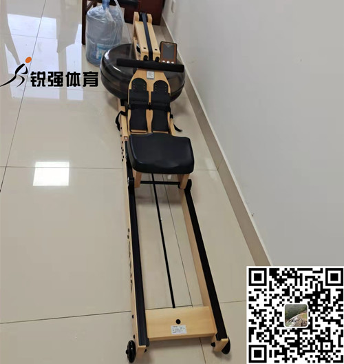 淄博某小區(qū)業(yè)主在九游娱乐Nineame官方网站體育選購的劃船機(jī)